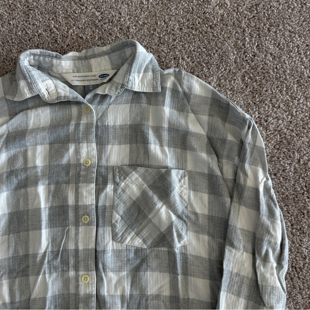 Old Navy button down flannel - Picture 4 of 5